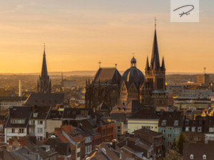 Aachener Dom am morgen