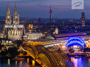 Kölner Dom in der Nacht