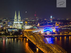 Köln Nacht Skyline Panorama