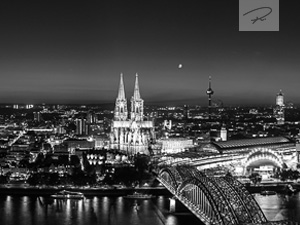 Köln Skyline Panorama Schwarz/Weiß