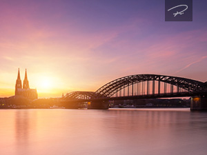 Köln Skyline Sonnenuntergang Silhouette