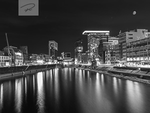 Medienhafen Düsseldorf - Schwarz / Weiß