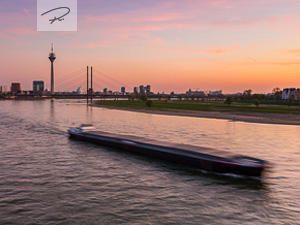 Düsseldorf im Sonnenuntergang