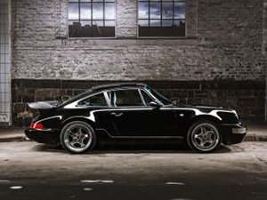 Aachen, Germany, June 14, 2013: Arranged Street shot of an historic Porsche 911.  : Stockfoto oder Stockvideo und Fotos, Bilder, Stockmedien von rcfotostock | RC-Photo-Stock