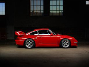 Aachen, Germany, June 14, 2013: Arranged Street shot of an historic Porsche 911.  : Stockfoto oder Stockvideo und Fotos, Bilder, Stockmedien von rcfotostock | RC-Photo-Stock