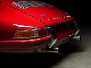 Aachen, Germany, June 14, 2013: Arranged Street shot of an historic Porsche 911.  : Stockfoto oder Stockvideo und Fotos, Bilder, Stockmedien von rcfotostock | RC-Photo-Stock