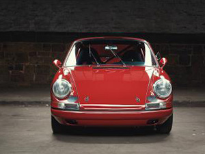 Aachen, Germany, June 14, 2013: Arranged Street shot of an historic Porsche 911.  : Stockfoto oder Stockvideo und Fotos, Bilder, Stockmedien von rcfotostock | RC-Photo-Stock