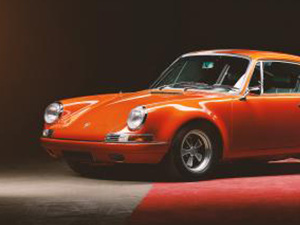 Aachen, Germany, June 14, 2013: Arranged Street shot of an historic Porsche 911.  : Stockfoto oder Stockvideo und Fotos, Bilder, Stockmedien von rcfotostock | RC-Photo-Stock