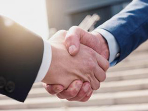 businessmans handshake - Business partnership Concept image : Stockfoto oder Stockvideo und Fotos, Bilder, Stockmedien von rcfotostock | RC-Photo-Stock