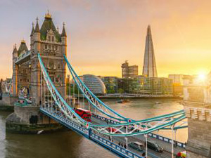 London Tower Bridge, the UK. Sunset with beautiful clouds : Stockfoto oder Stockvideo und Fotos, Bilder, Stockmedien von rcfotostock | RC-Photo-Stock