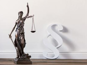 Statue of Justice - lady justice or Justitia / Justitia the Roman goddess of Justice : Stockfoto oder Stockvideo und Fotos, Bilder, Stockmedien von rcfotostock | RC-Photo-Stock