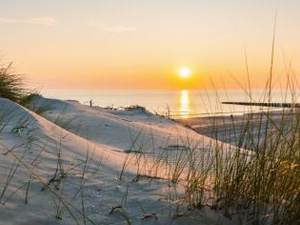 Sunset at the Baltic Sea Beach : Stockfoto oder Stockvideo und Fotos, Bilder, Stockmedien von rcfotostock | RC-Photo-Stock