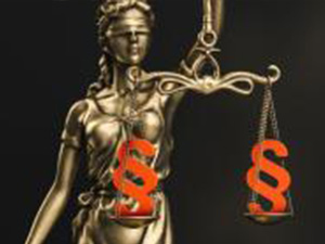 The Statue of Justice - lady justice or Iustitia / Justitia the Roman goddess of Justice with paragraph signs in scale, law concept image, banner size : Stockfoto oder Stockvideo und Fotos, Bilder, Stockmedien von rcfotostock | RC-Photo-Stock