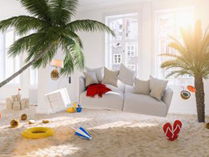 Vacation at home with Zero Gravity Sofa hovering over the beach and palm trees in the living room at Coronavirus Lockdown : Stockfoto oder Stockvideo und Fotos, Bilder, Stockmedien von rcfotostock | RC-Photo-Stock